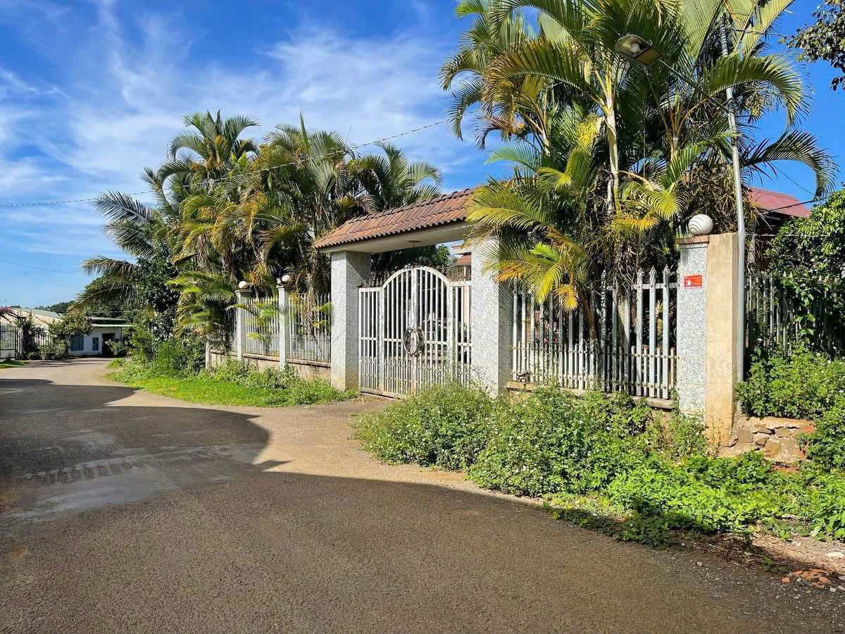 Cần bán 3036m2 sẵn 200m2 thổ cư Lộc Đức