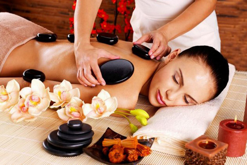 Massage ở Bảo Lộc. Massage đá nóng - " Bài thuốc "thần kì cho sức khỏe