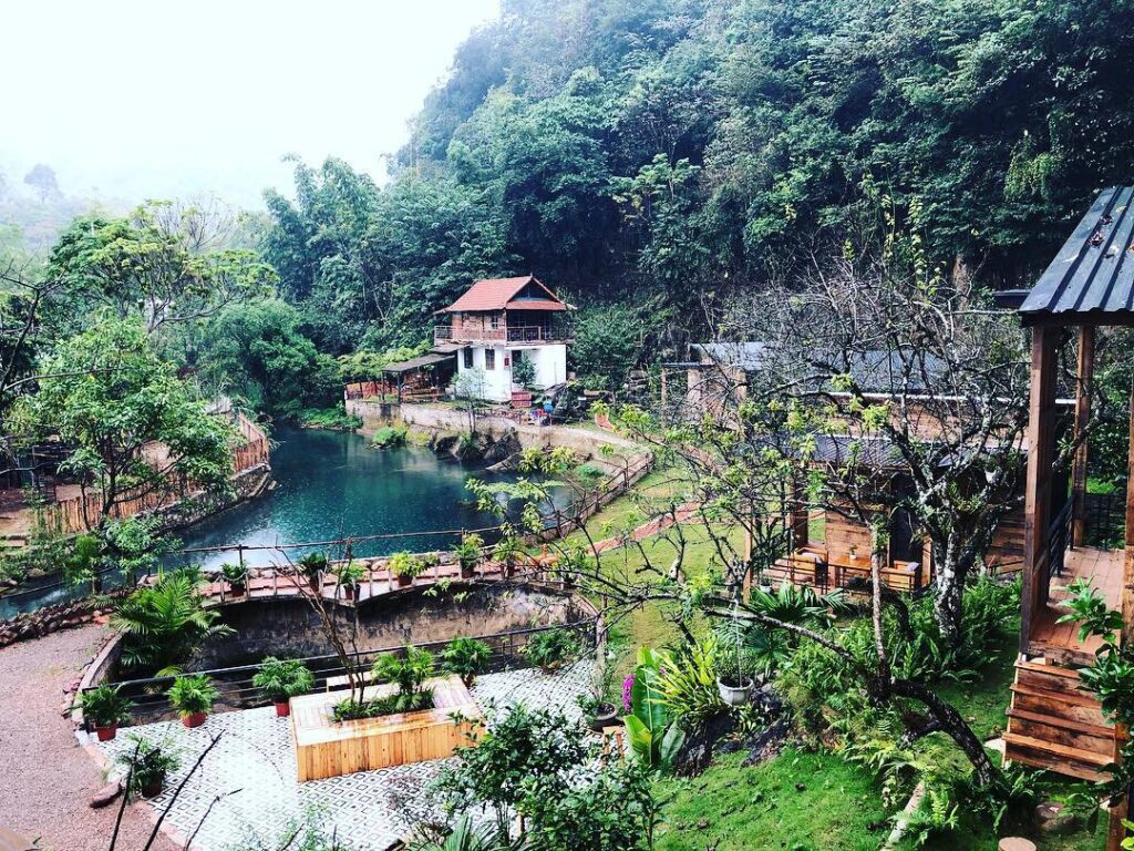 thac-nuoc-dep-nhat-tai-bao-loc