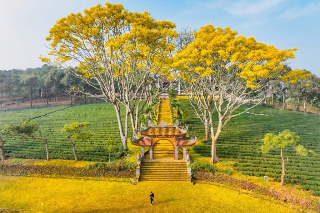 Tu viện Bát Nhã Bảo Lộc