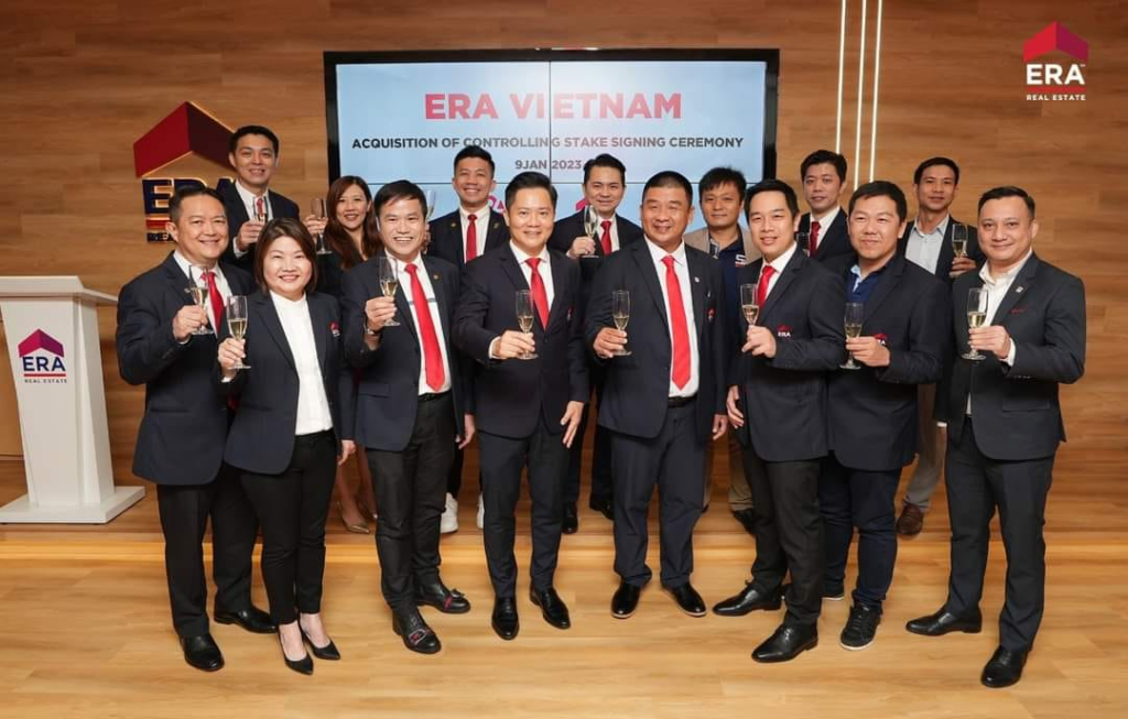 Hình ảnh ở tập đoàn Era