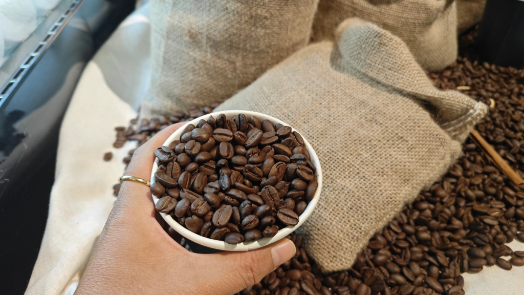 Hình ảnh đặc sản cà phê Bảo Lộc